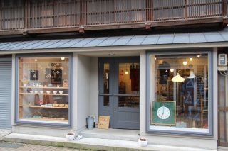 æ–°ç«ªç”ºå•†åº—è¡— tafftaâ‘¡.jpg