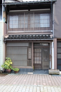 æ–°ç«ªç”ºå•†åº—è¡— ãã‚‚ã®å¸ƒä¹…ã‚„â‘¡.jpg